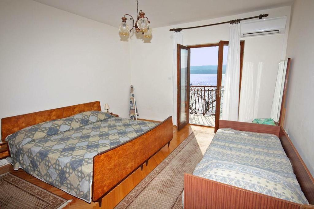 Apartmani Ujdur Omiš Zewnętrze zdjęcie