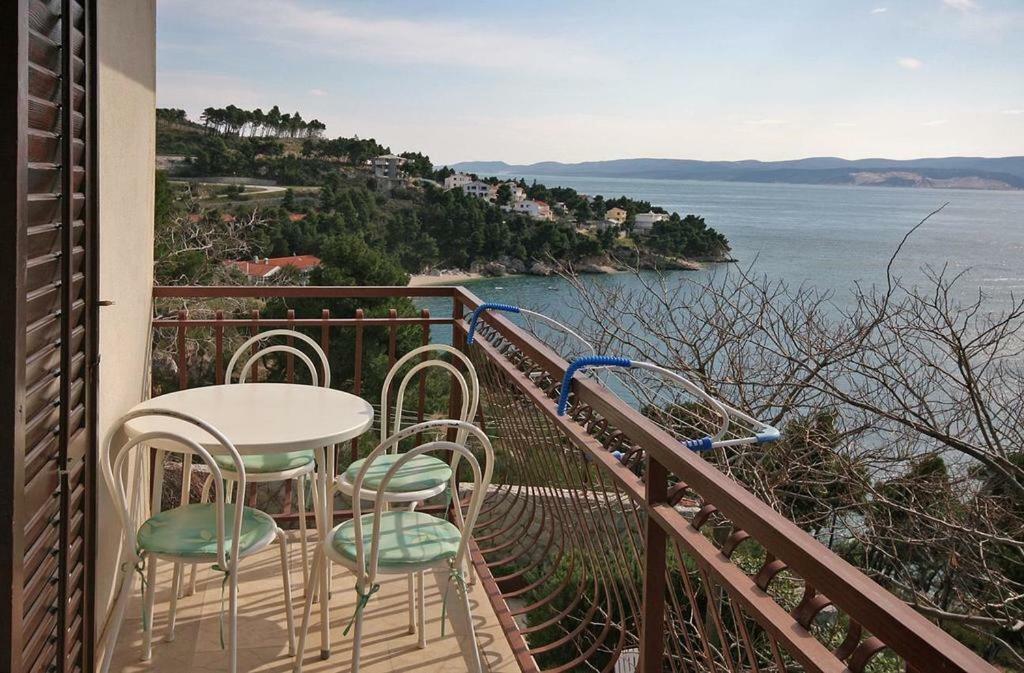 Apartmani Ujdur Omiš Zewnętrze zdjęcie